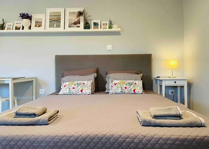 New, Modern And Cozy Apartment In Gavrio