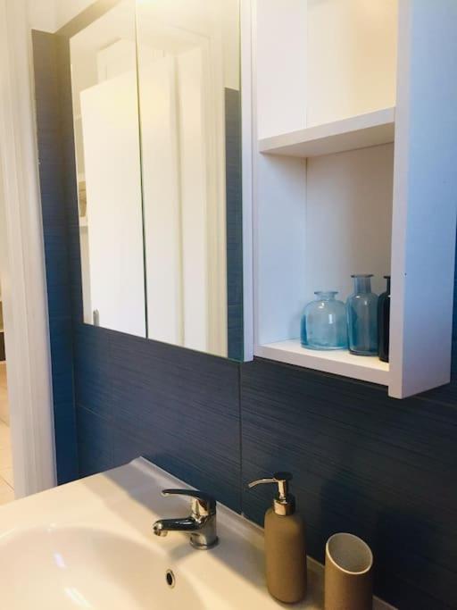 Διαμέρισμα New, Modern And Cozy In